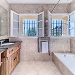 Bastide D'architecte En Pierre *
