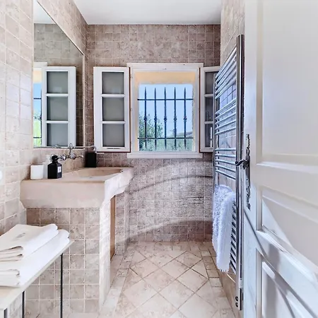 Villa Bastide D'architecte En Pierre