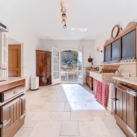 Bastide D'architecte En Pierre Cagnes-sur-Mer