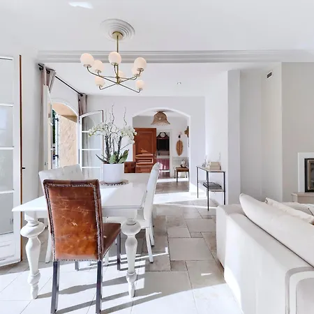 Bastide D'architecte En Pierre * Cagnes-sur-Mer